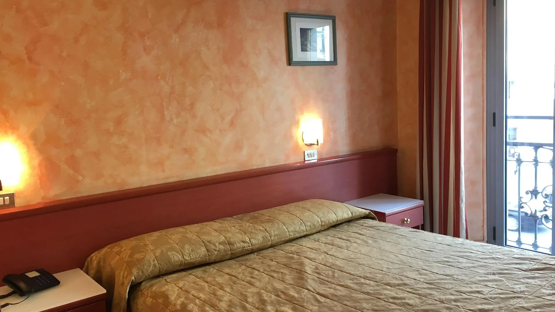 Hotel Aurora Milán