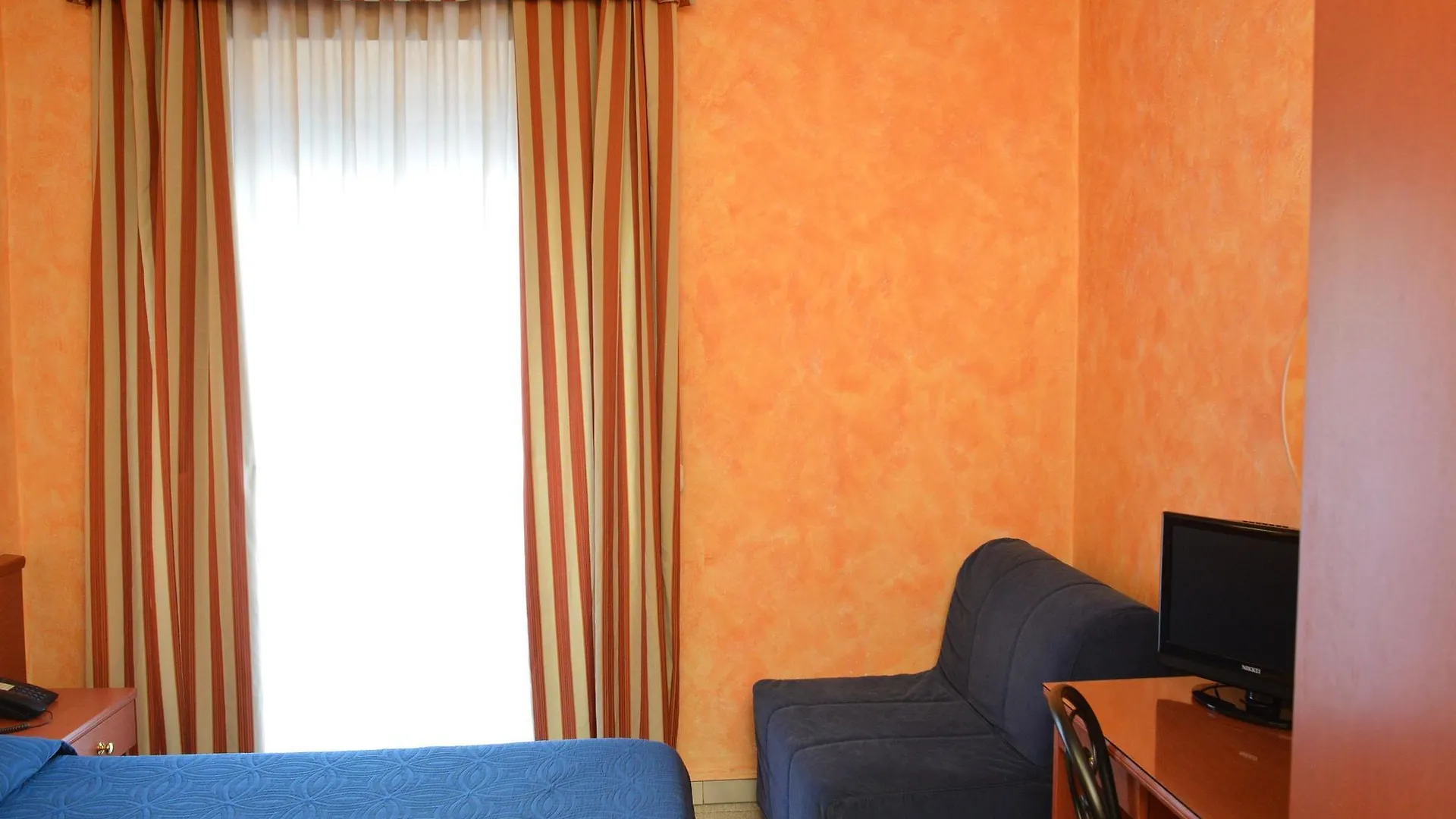Hotel Aurora Milán 0*,  Itálie
